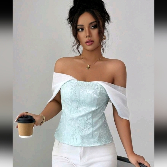 Women's Romantic Ruffled Off-Shoulder Fitted Shirt, Sweet Summer Cropped Top - Picture 3 of 4